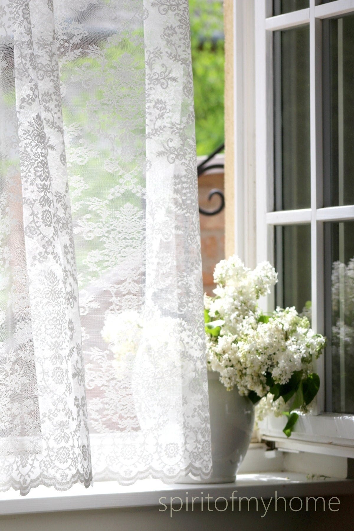ESTÉE' Fabulously Well Dropped Handmade Ivory and White lace Curtain Sale By the Panel or Custom (Másolat) (Másolat)