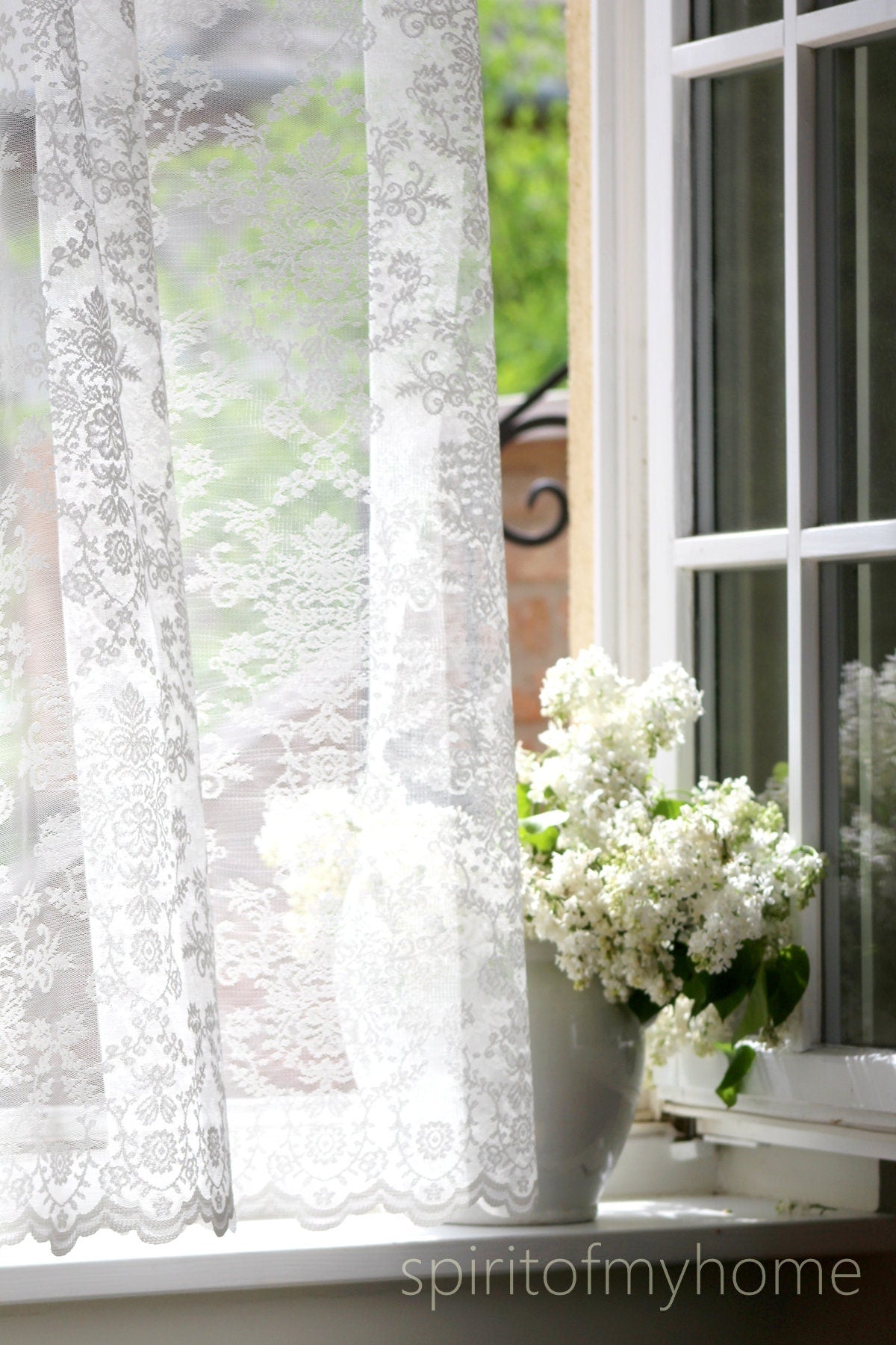 ESTÉE' Fabulously Well Dropped Handmade Ivory and White lace Curtain Sale By the Panel or Custom (Másolat) (Másolat)