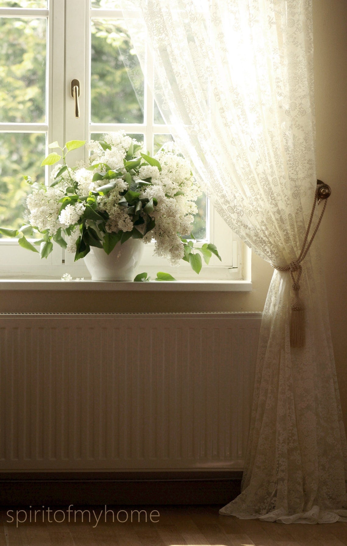 ESTÉE' Fabulously Well Dropped Handmade White and Ivory Lace  Curtain with Heavy Macrame Trim Sale By the Panel or Custom (Másolat) (Másolat) (Másolat)
